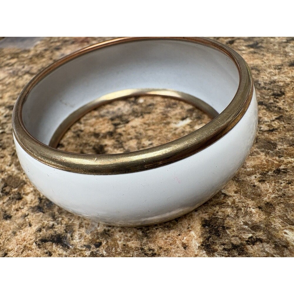 Vintage White Metal Bangle Bracelet Gold 7.5” Trim Wide Chunky Minimalist Retro
